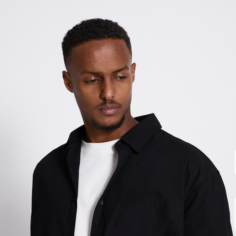 Boxy shirt "Richard" Black